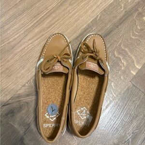 Sperry Women's size 7 Cognac Leather Boat Shoes